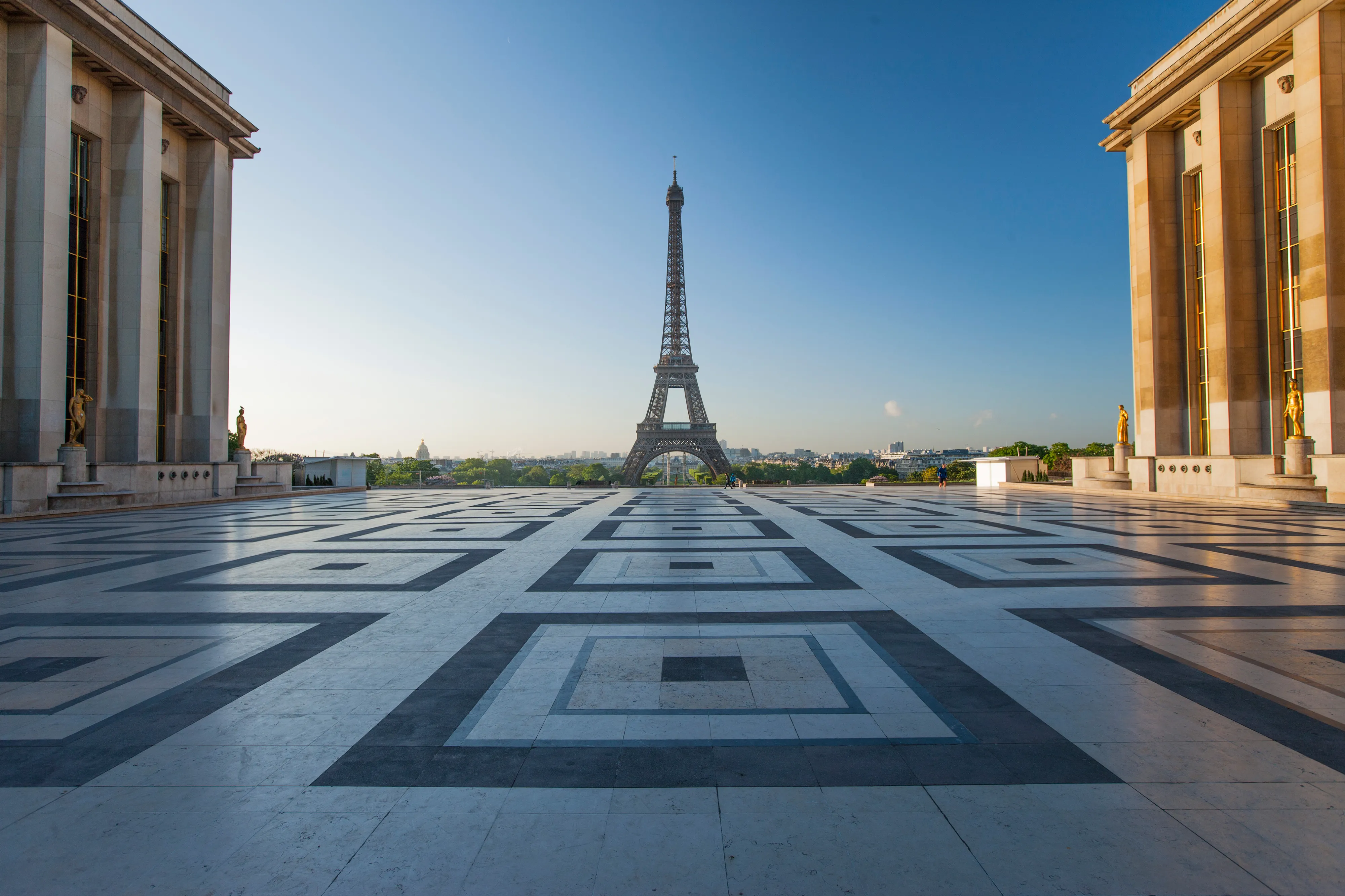 Itineraries Near the Paris Aquarium: Trocadéro Views, Seine Walks & Museum Pairings